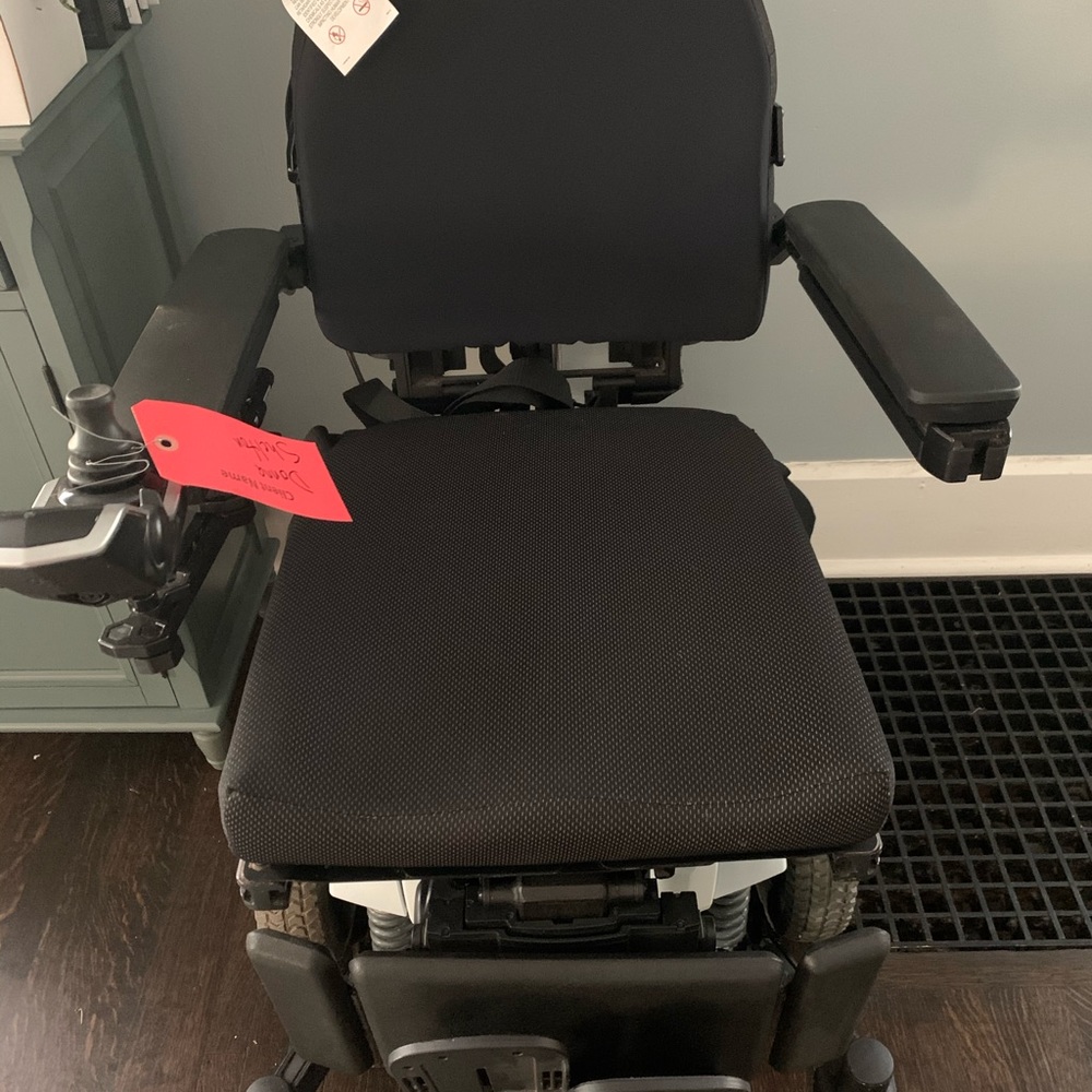 Electric Wheelchair, brand new